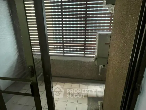 image_rental-29334518