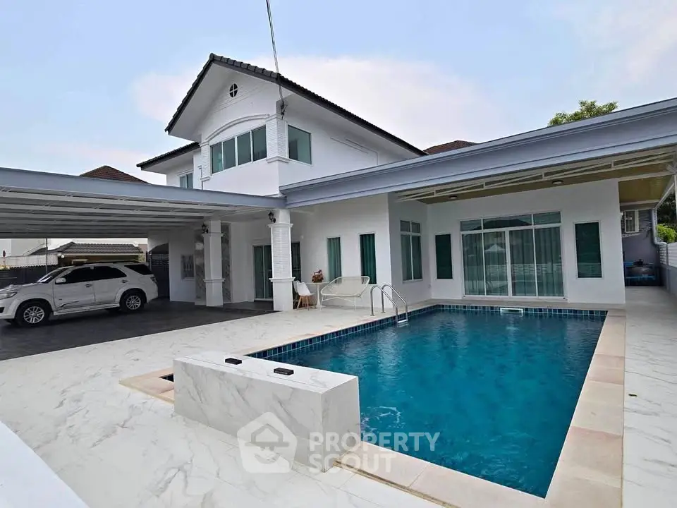 Luxurious modern home with private pool and spacious carport