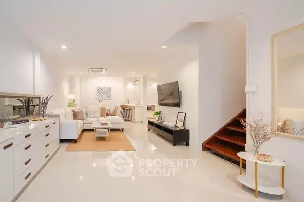 image_rental-30679740