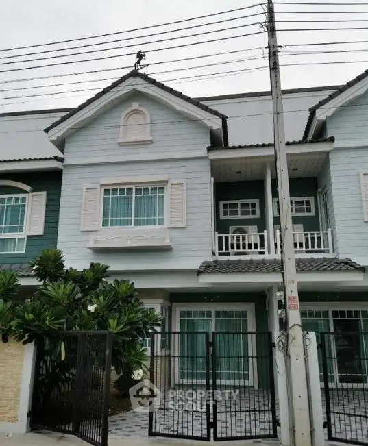 image_rental-12076337