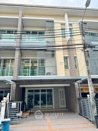 image_rental-30010535