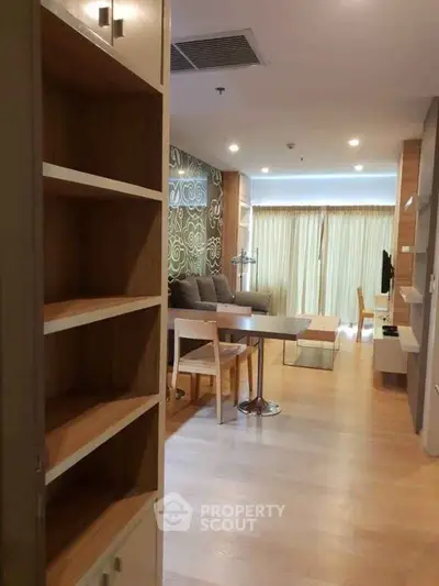 image_rental-30942601