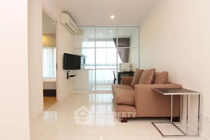  1 Bedroom Condo at S Condominium-3