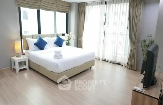 image_rental-2041919