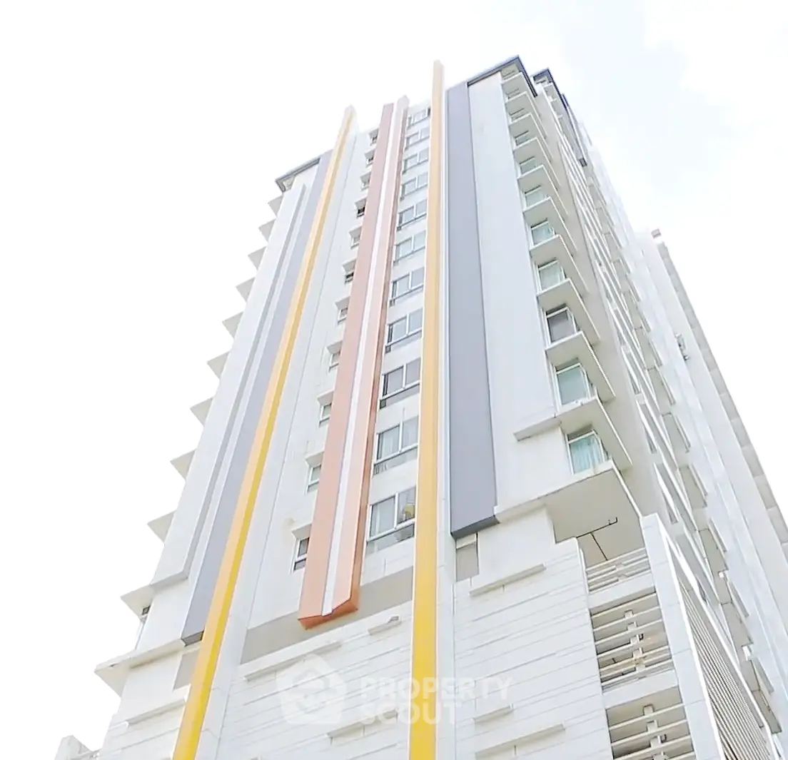 Ivy Sathorn 10