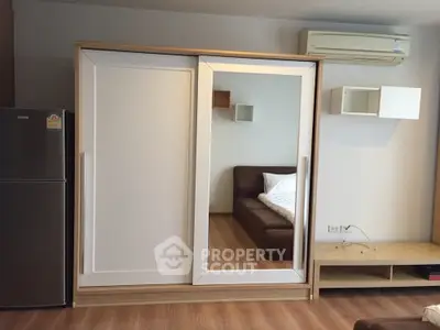 1 Bedroom Condo at The Issara Ladprao-2