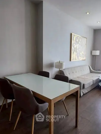 Modern living room with sleek furniture and elegant decor