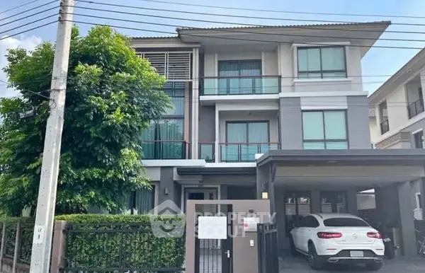 image_rental-17136840