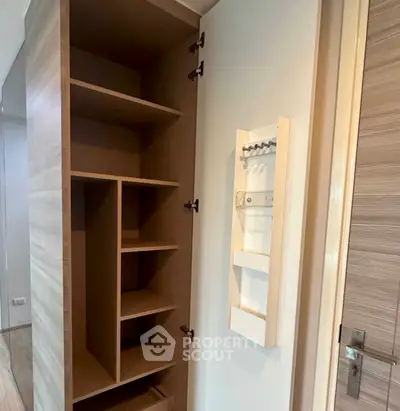 Screenshot 2569-03-25 at 22.12.19.jpg