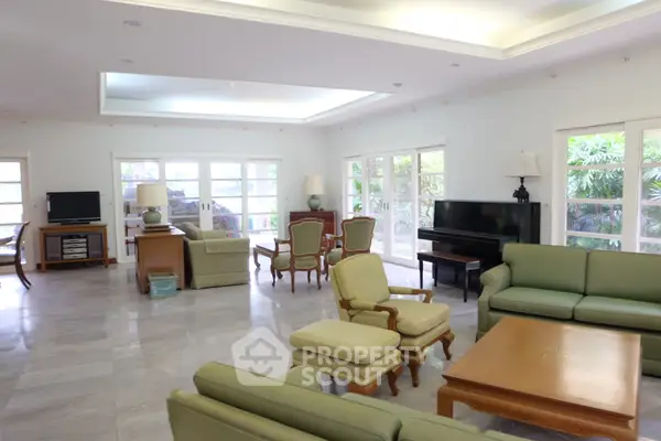 image_rental-5300153