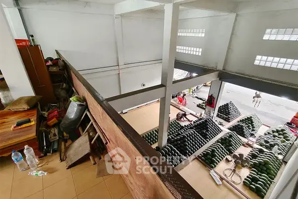 image_rental-27828756