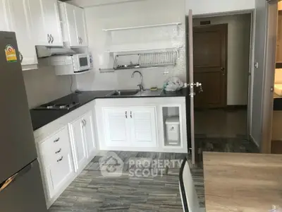  1 Bedroom Condo -3