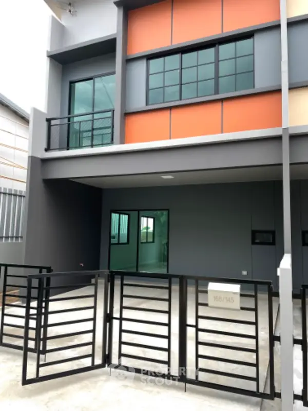 image_rental-11982361