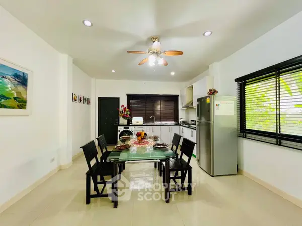 image_rental-19348144