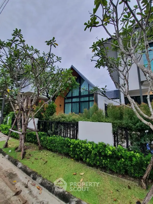 image_rental-6834038