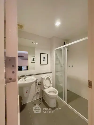 Fully Furnished 1 Bedroom Condo at B Republic Condominium-3