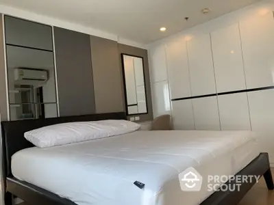  1 Bedroom Condo at Lumpini Ville Ramkhamhaeng 26-2