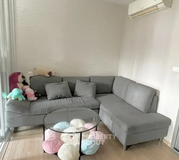 image_rental-13208132