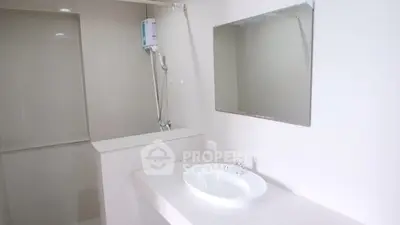 2 Bedrooms Condo at S Condo Sukhumvit 50-1