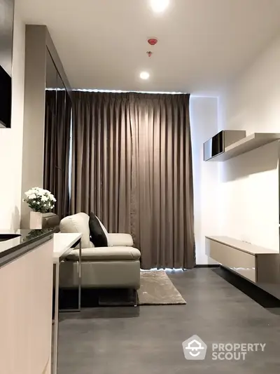  1 Bedroom Condo at Edge Sukhumvit 23-5