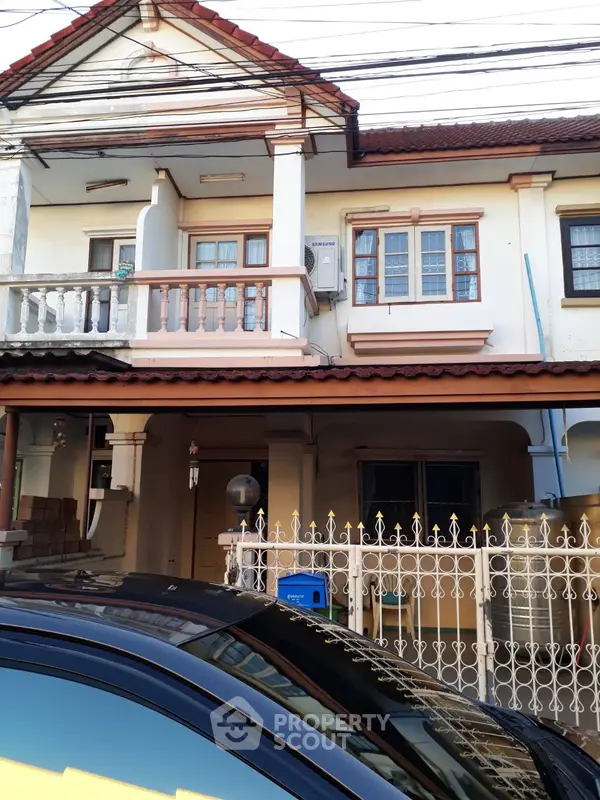 image_rental-8326810