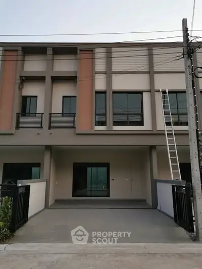 image_rental-28507576