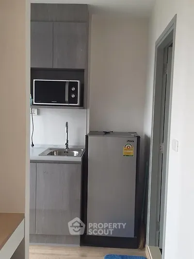 1 Bedroom Condo at Ideo Sathorn Tha Phra-5
