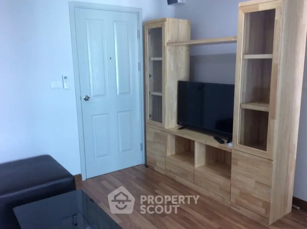  1 Bedroom Condo at Regent Home Sukhumvit 81-1