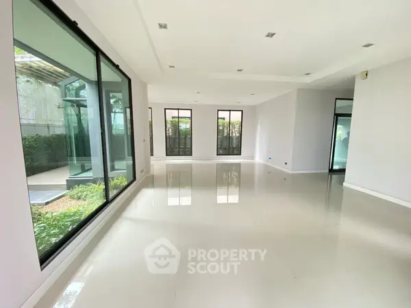 image_rental-6578211