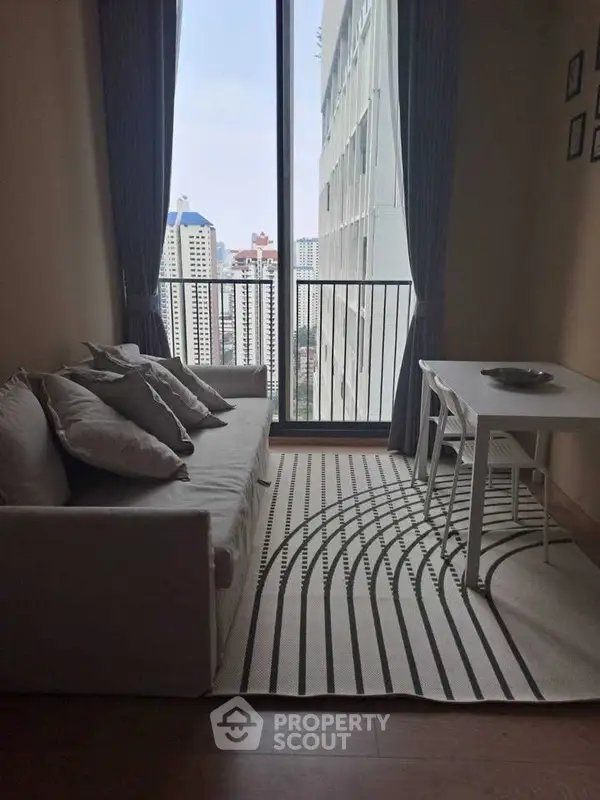 image_rental-22747879