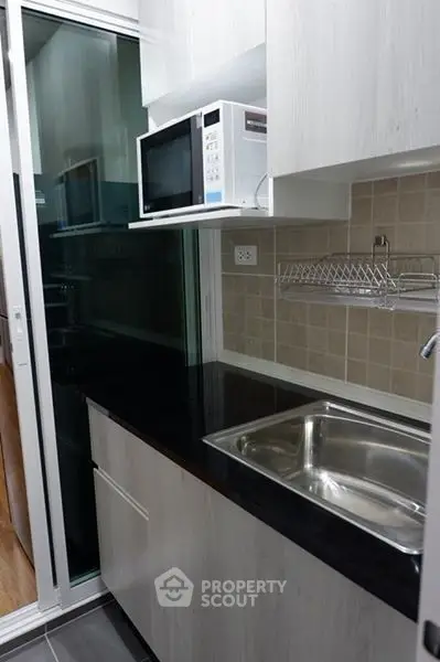  1 Bedroom Condo at Regent Home Sukhumvit 81-5