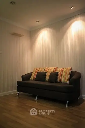 Fully Furnished 1 Bedroom Condo at Lumpini Place Rama 9 Ratchada Phase 1 2-2