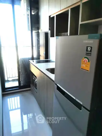 Fully Furnished 1 Bedroom Condo at Knightsbridge Prime Onnut-2