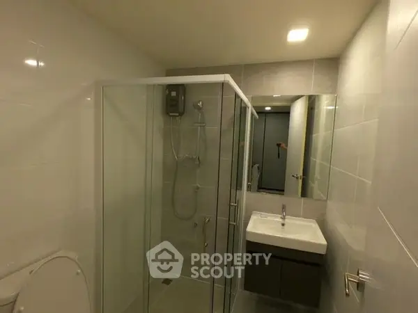 image_rental-5659176