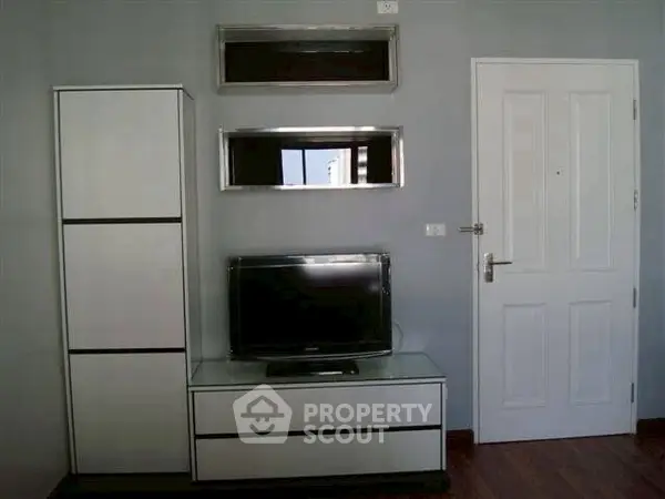 image_rental-31372554