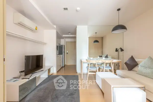 image_rental-5306158