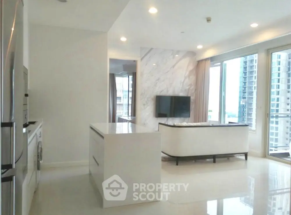  2 Bedrooms Condo at Q Langsuan-1