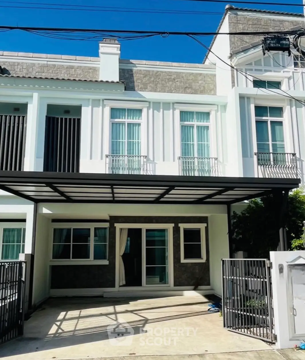 Screenshot 2568-09-29 at 11.44.11.jpg