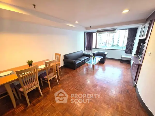 image_rental-28048312