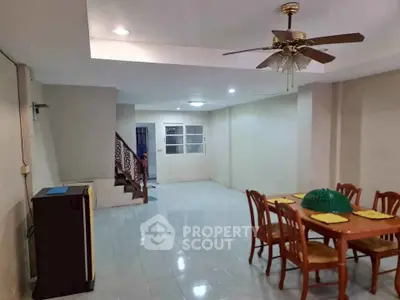 image_rental-30864275