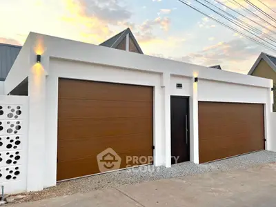 image_rental-30537476