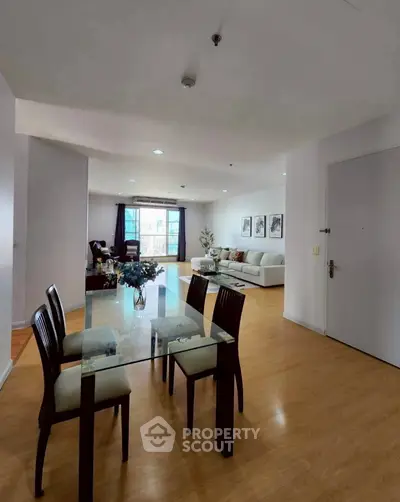 image_rental-28717819