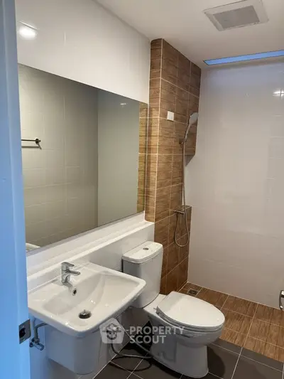 Modern bathroom with sleek fixtures and stylish tile design