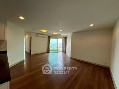 image_rental-29676651