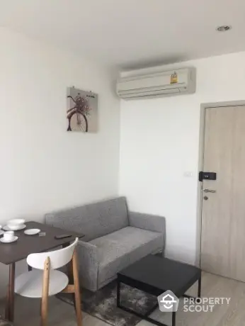  1 Bedroom Condo at Ideo Mobi Sukhumvit Eastgate-3