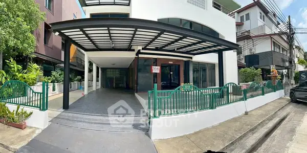 image_rental-27015512