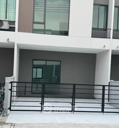 image_rental-30505150