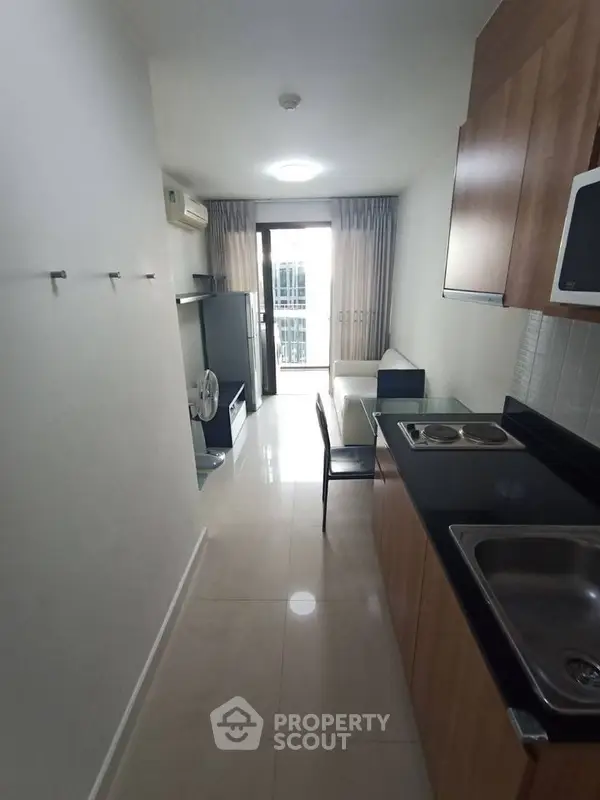 image_rental-10201112