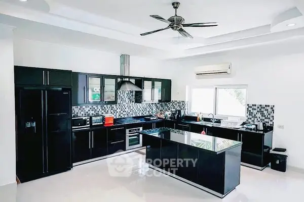 image_rental-11934332