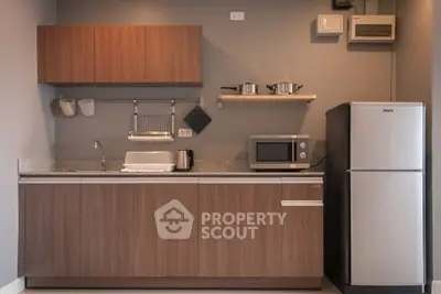 Fully Furnished 2 Bedrooms Condo at Wish Samyan-4
